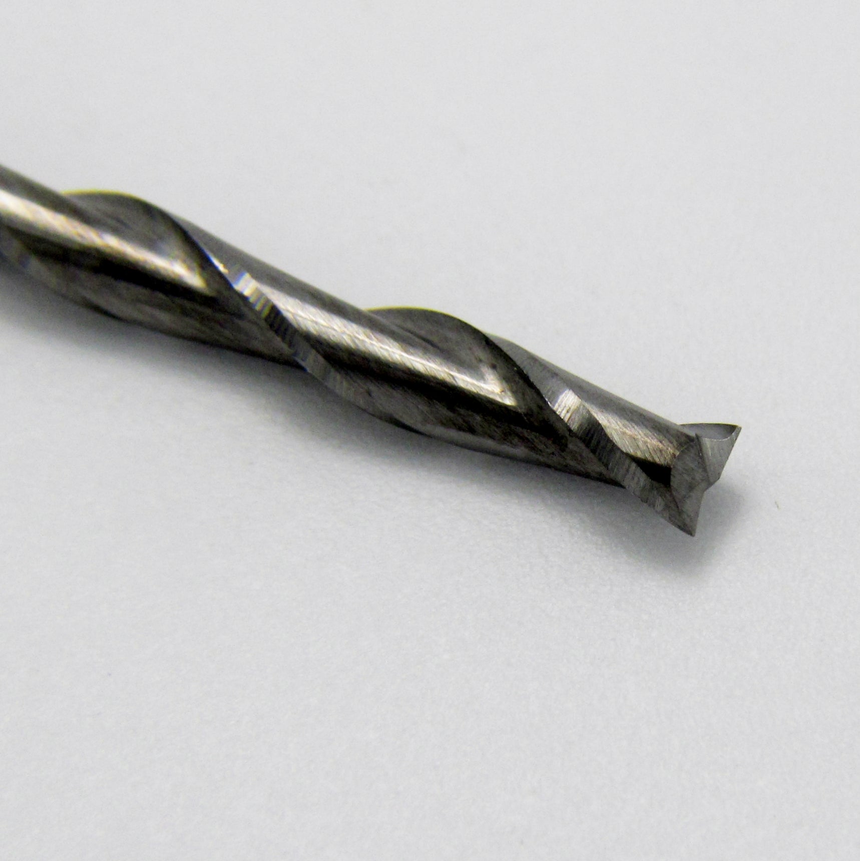 1/8" x 1.25" LOC Up Cut Extended Flute Length Two Flute Carbide End Mill M153