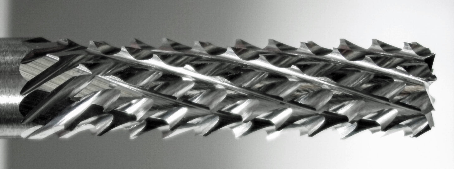 Close-up of square end tip on 3/16 diamond pattern carbide router bit