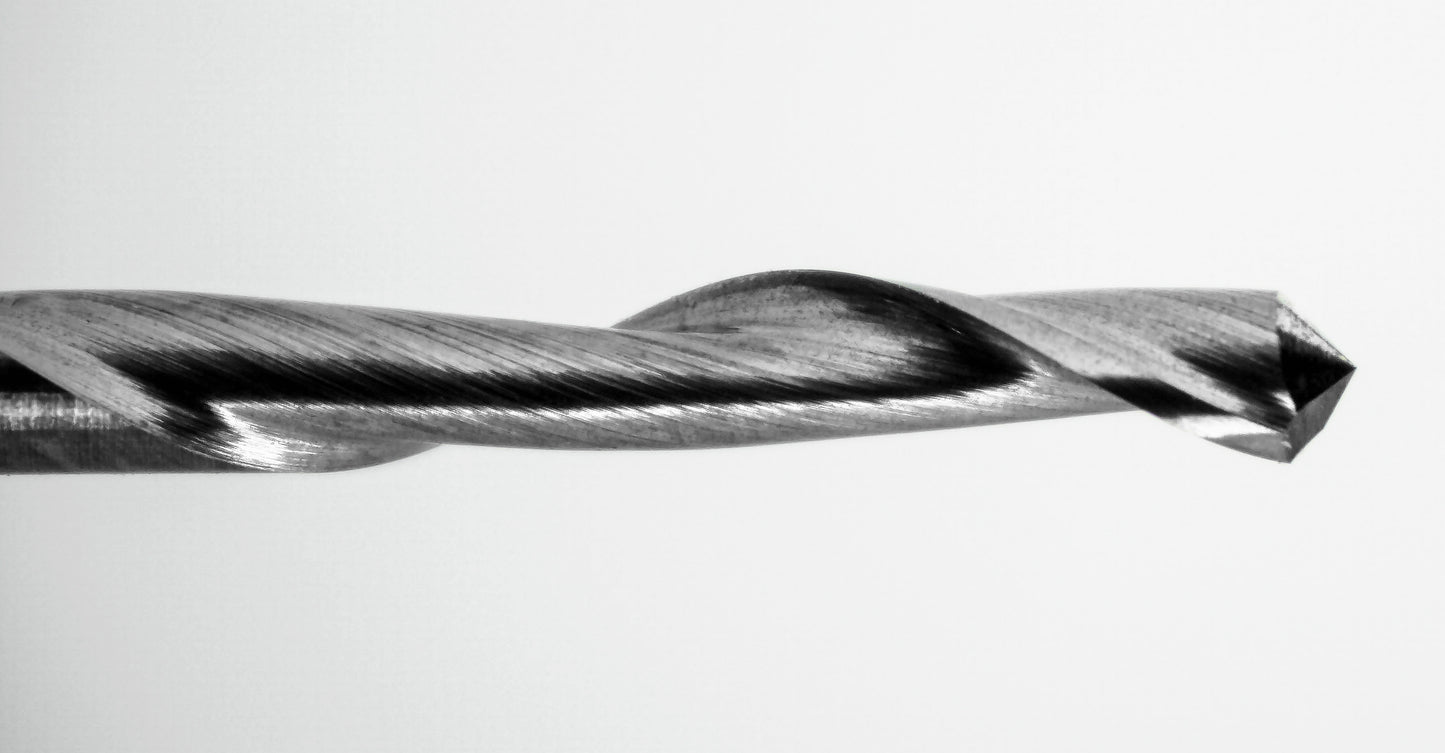 single flute carbide end mill cutting edge close-up union tool