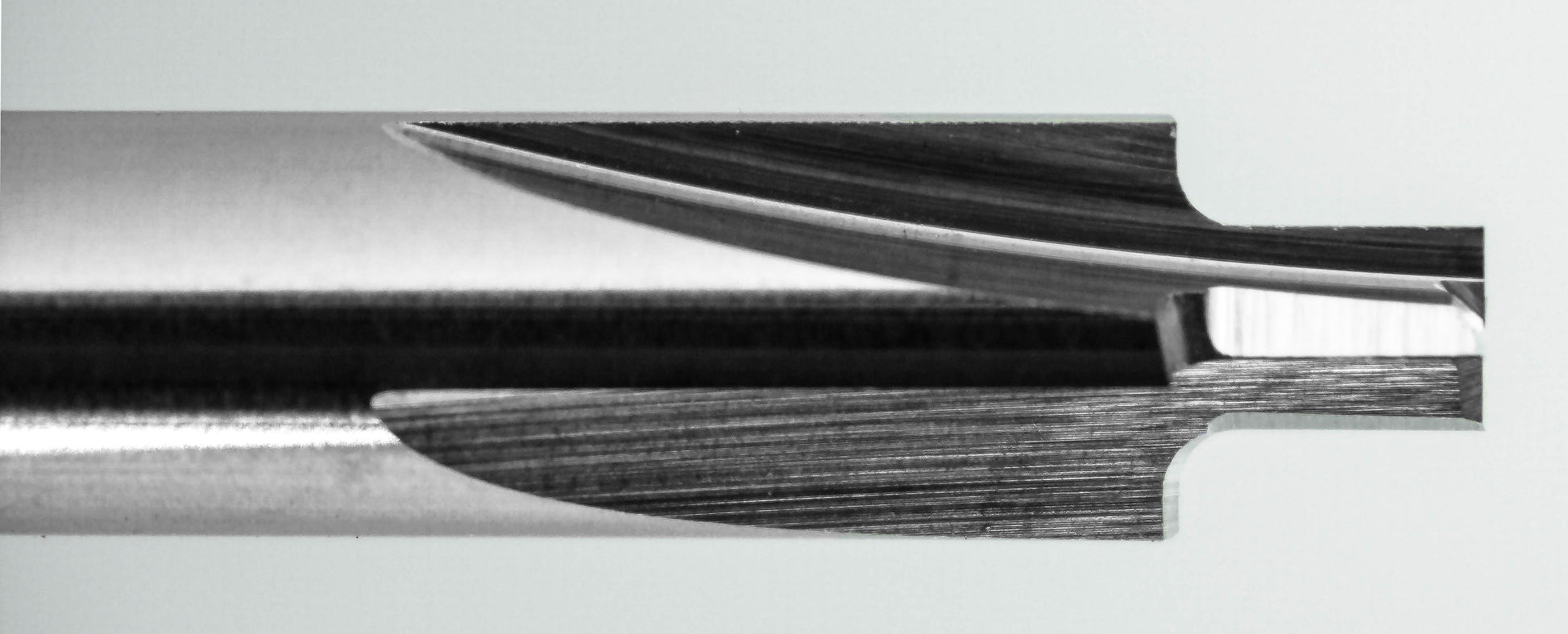 corner rounding end mill cutting edge radius close-up