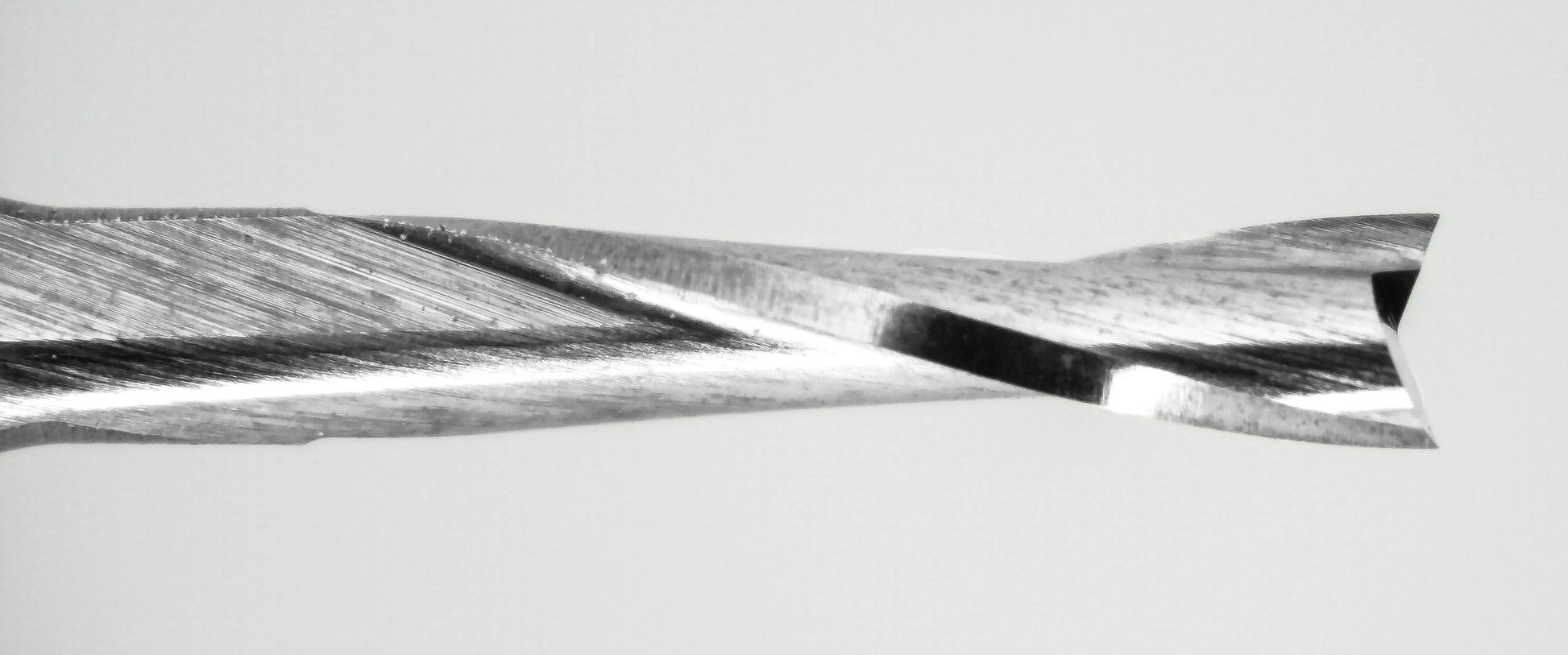 close up of 2 flute end mill cutting edges fish tail tip detail