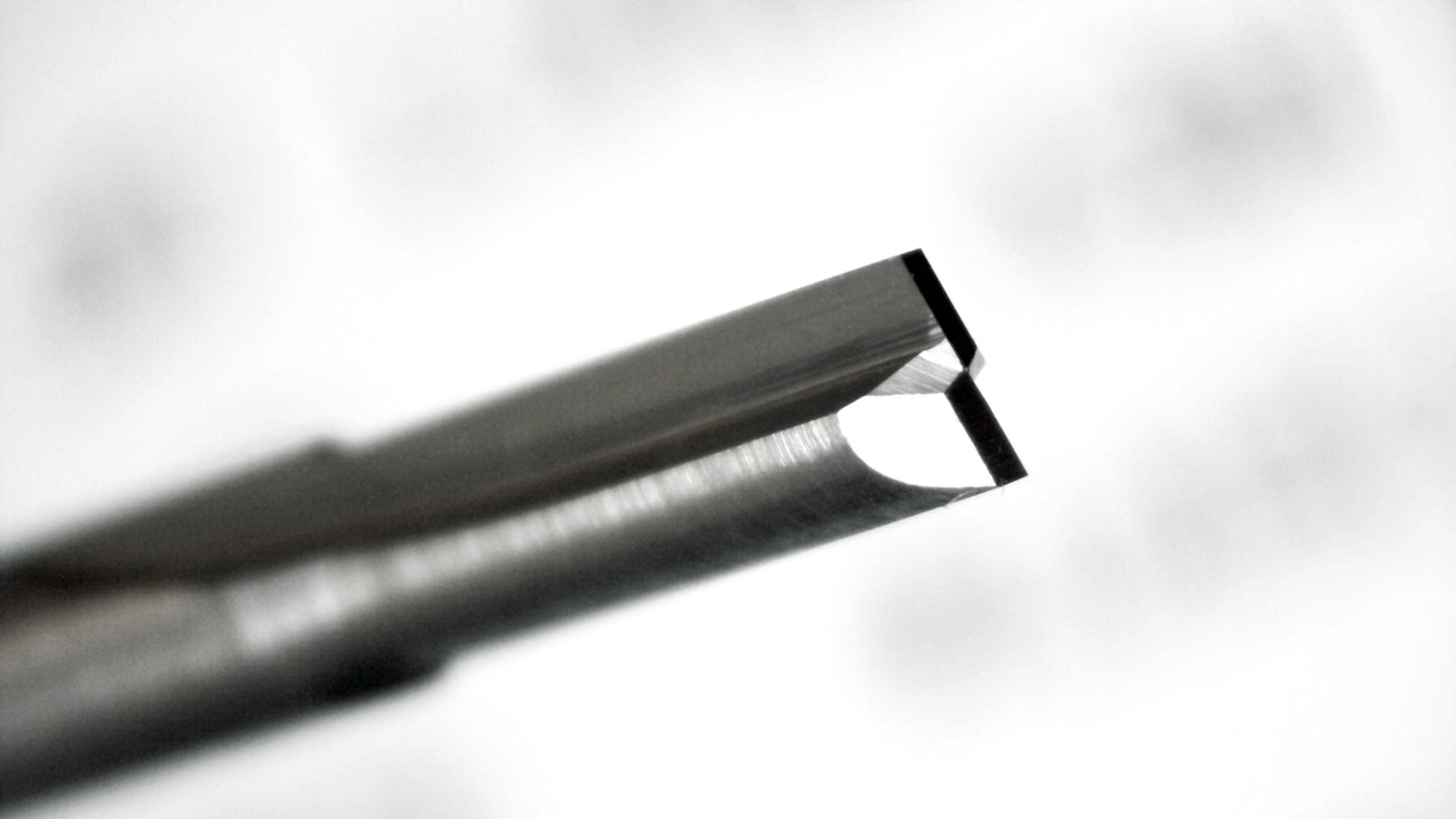 0.116 straight flute end mill cutting edge detail