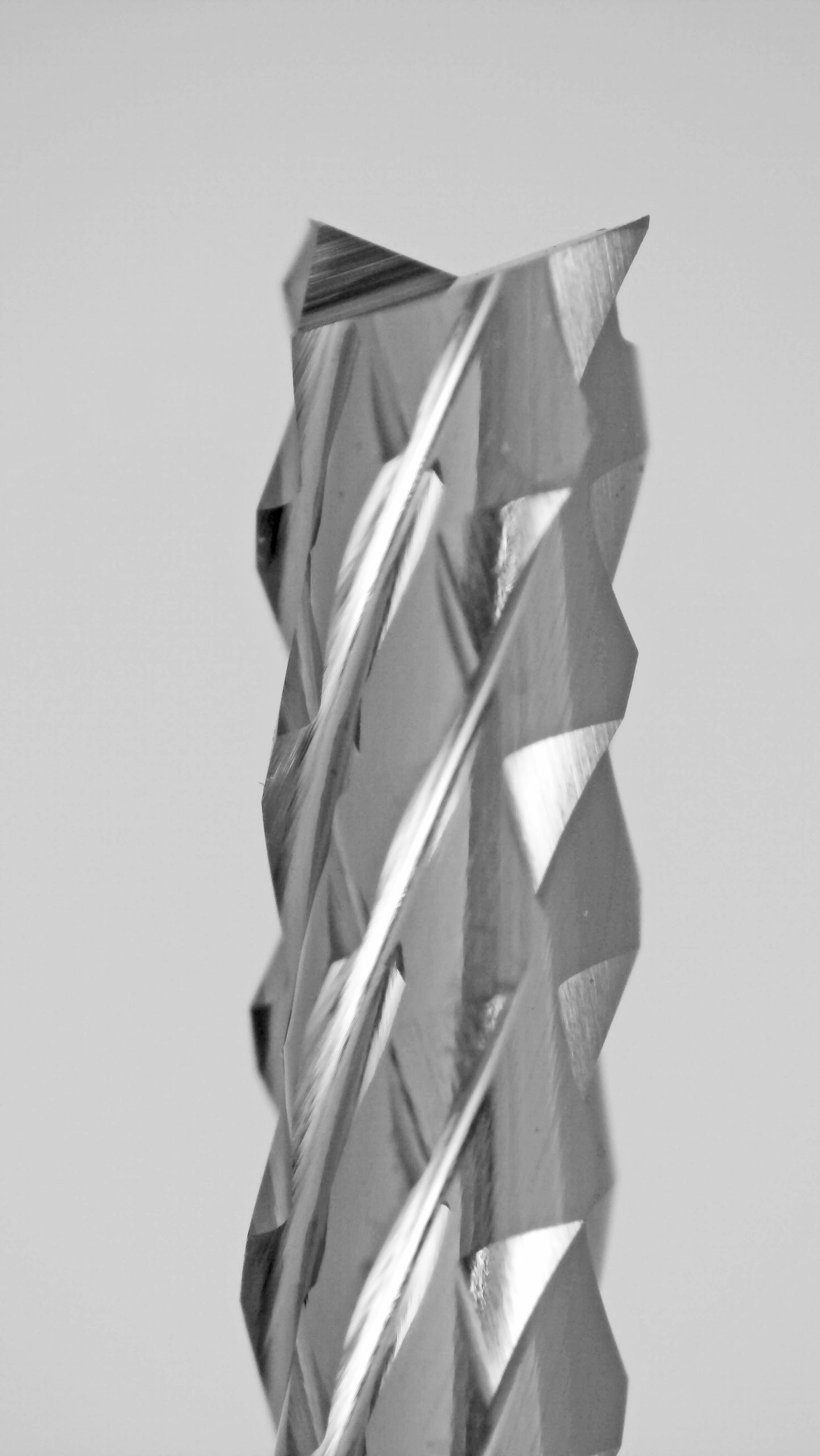 close-up of fish tail tip on 2.00mm diamond flute carbide router