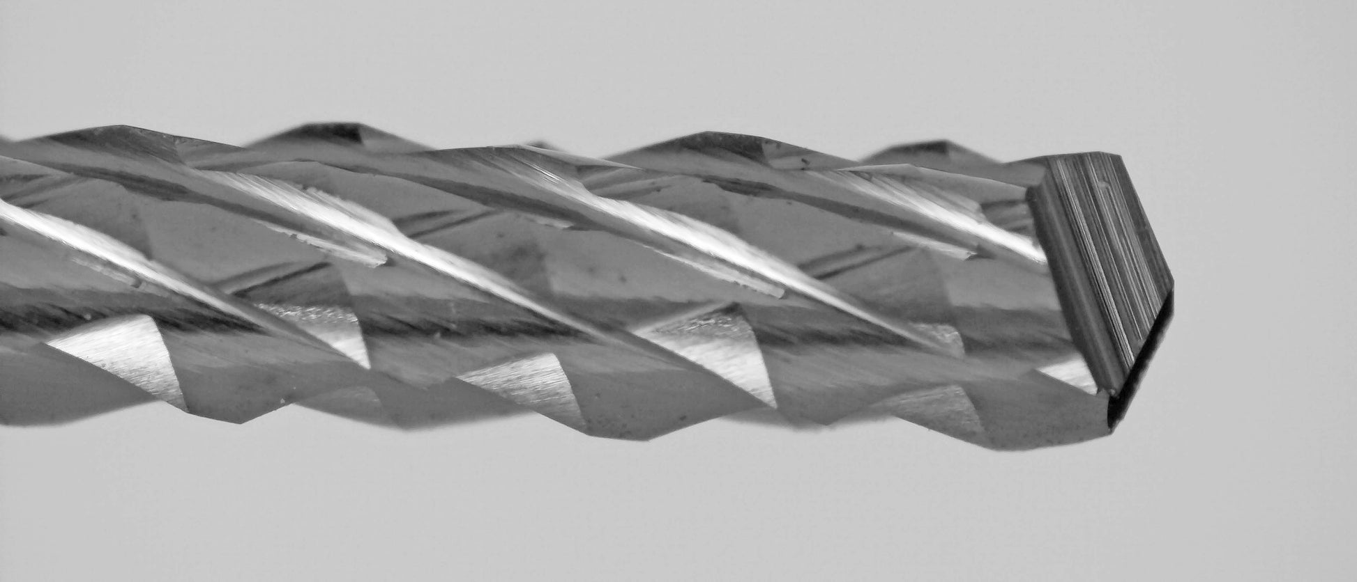 diamond-flute-router-1-16-drill-point-tip