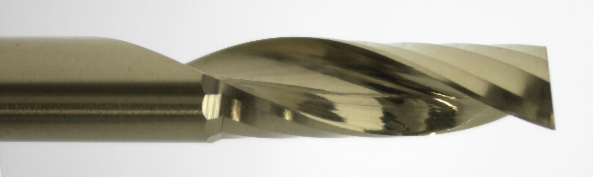 o flute end mill cutting edge close up tin coating
