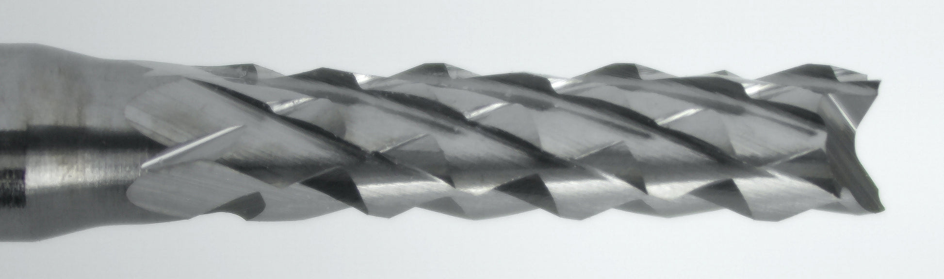 diamond flute router cutting edge close up carbide
