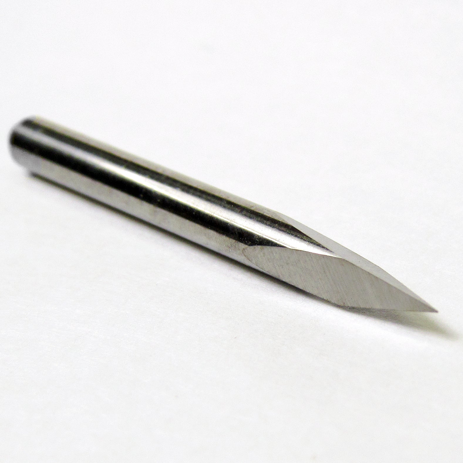 close-up of 30 degree 3-sided pyramid engraver tip for fine detail engraving